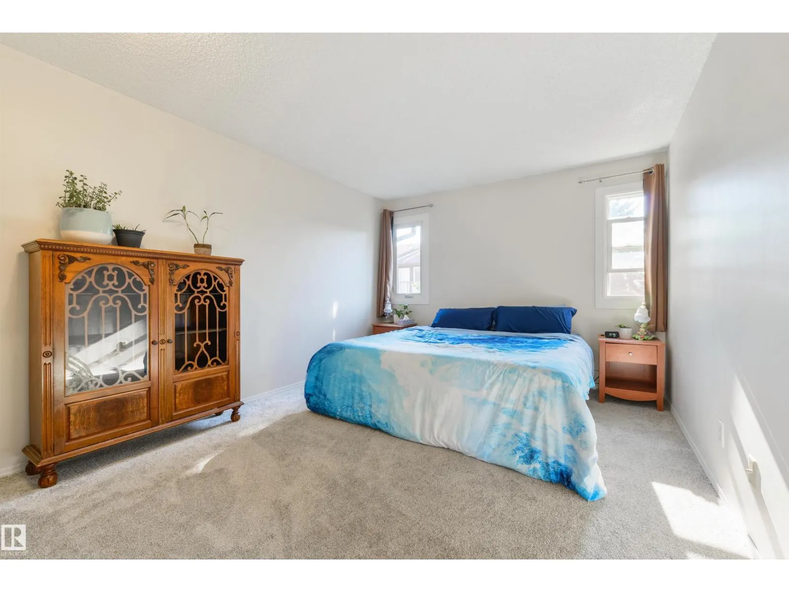 3621 30 AV NW