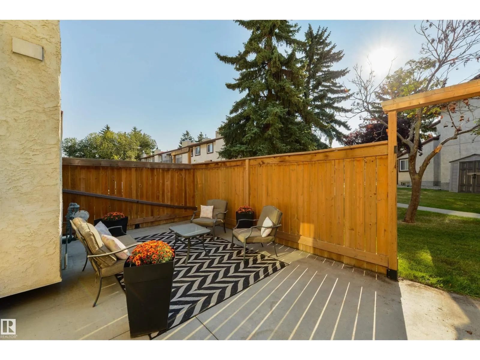 3621 30 AV NW