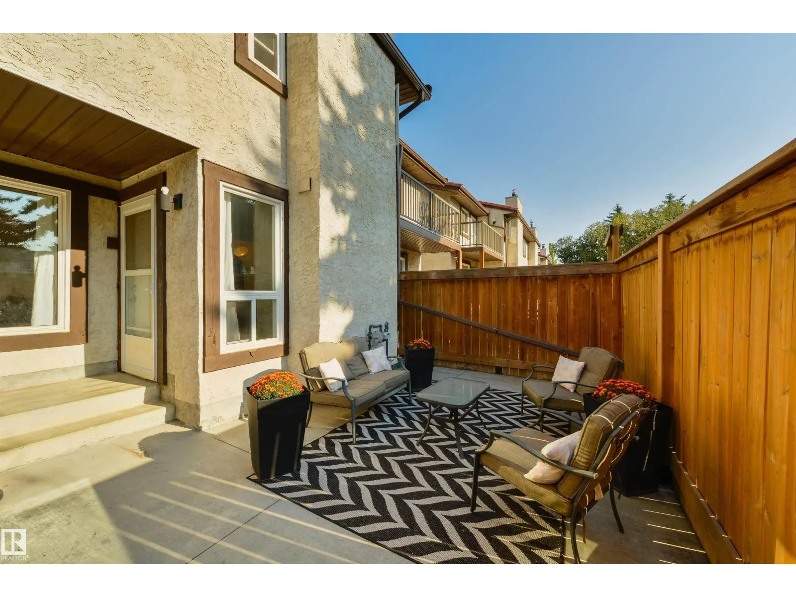 3621 30 AV NW