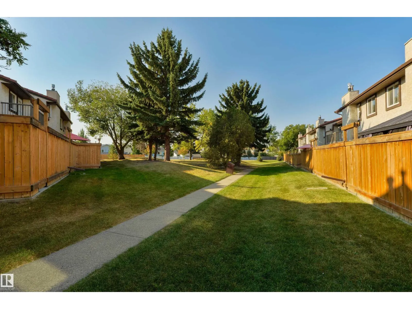 3621 30 AV NW