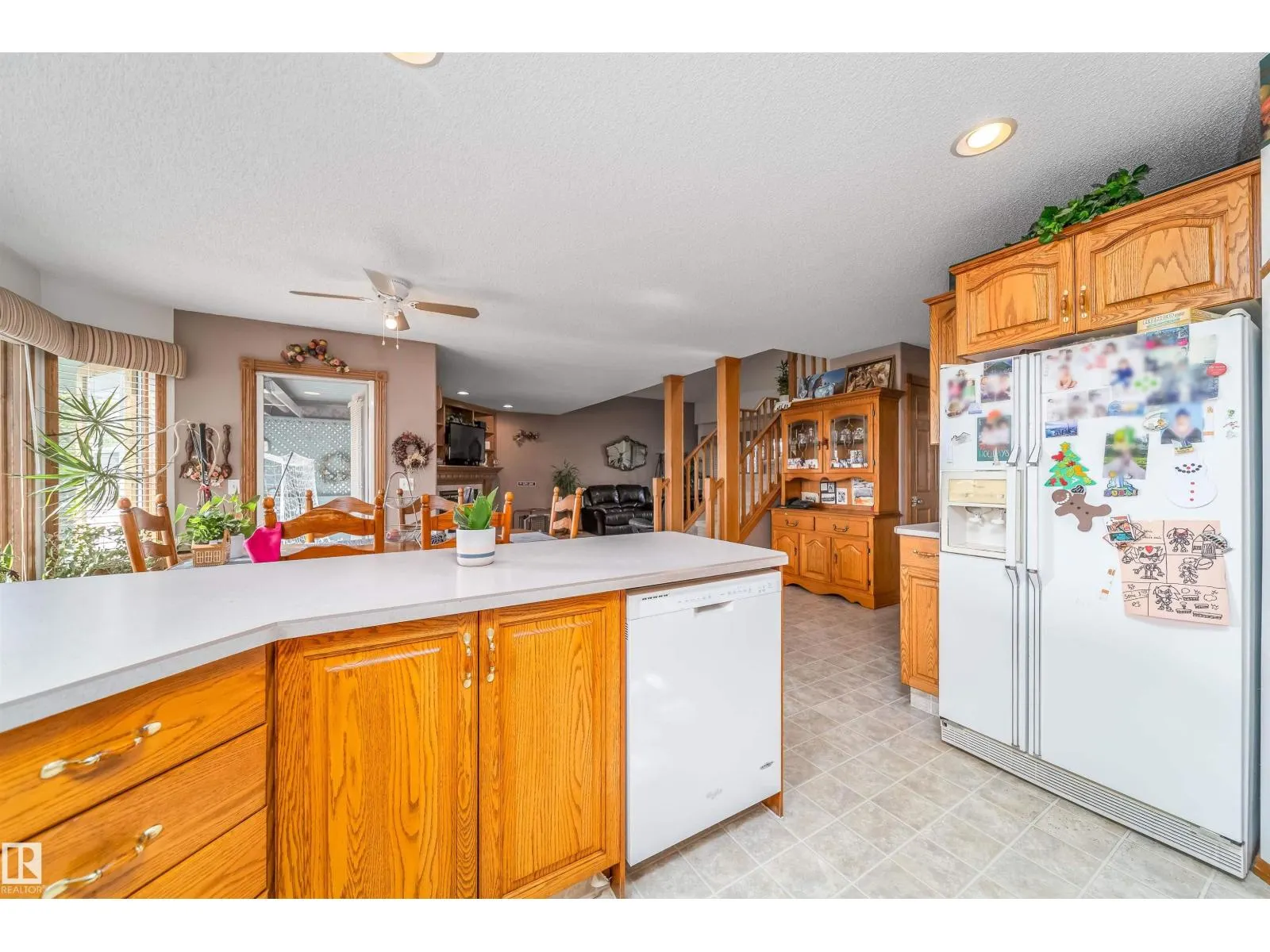 11415 9 AV NW