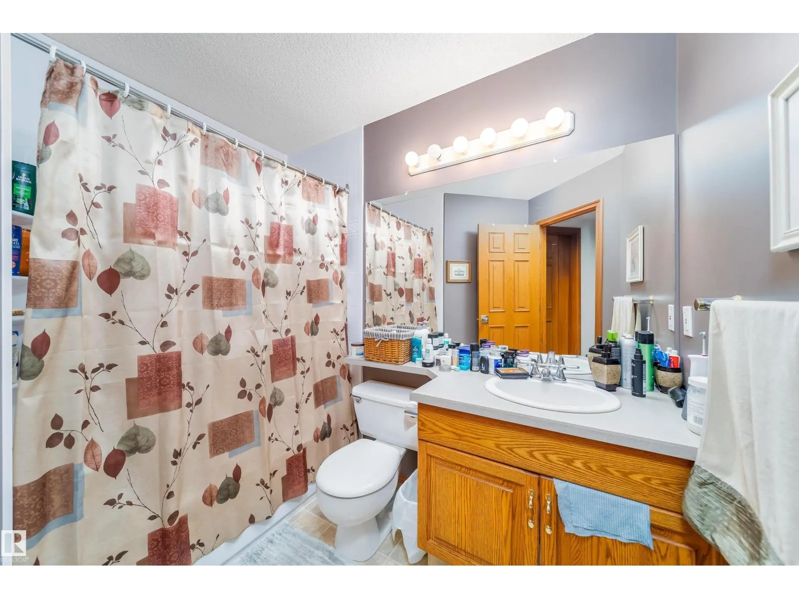 11415 9 AV NW