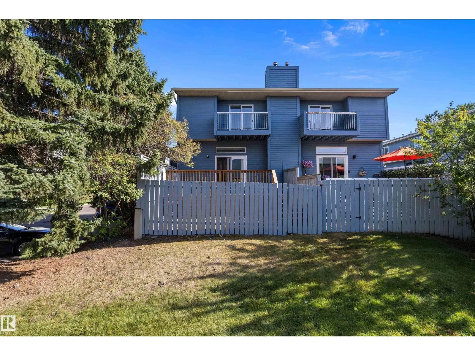 1511 LAKESIDE GR