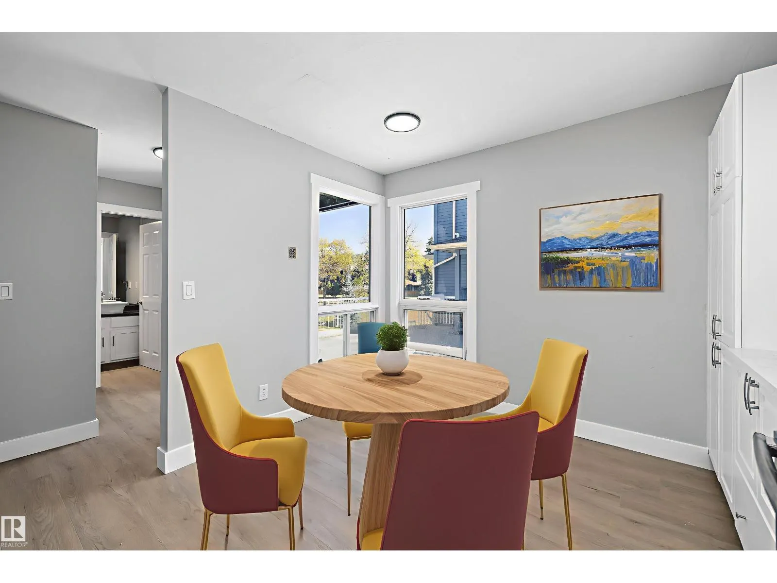 1511 LAKESIDE GR