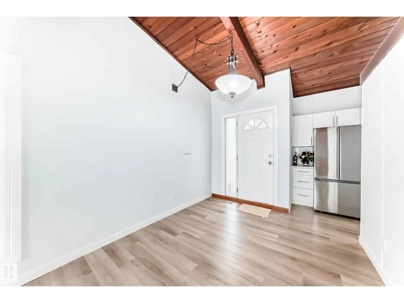 8 NORTHWOODS VG NW