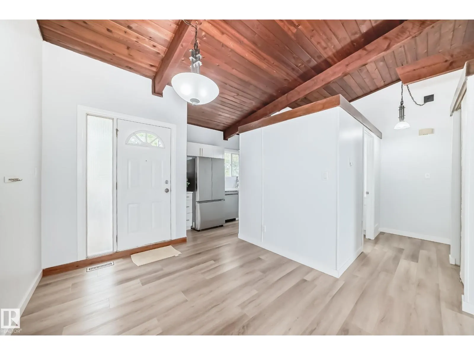 8 NORTHWOODS VG NW