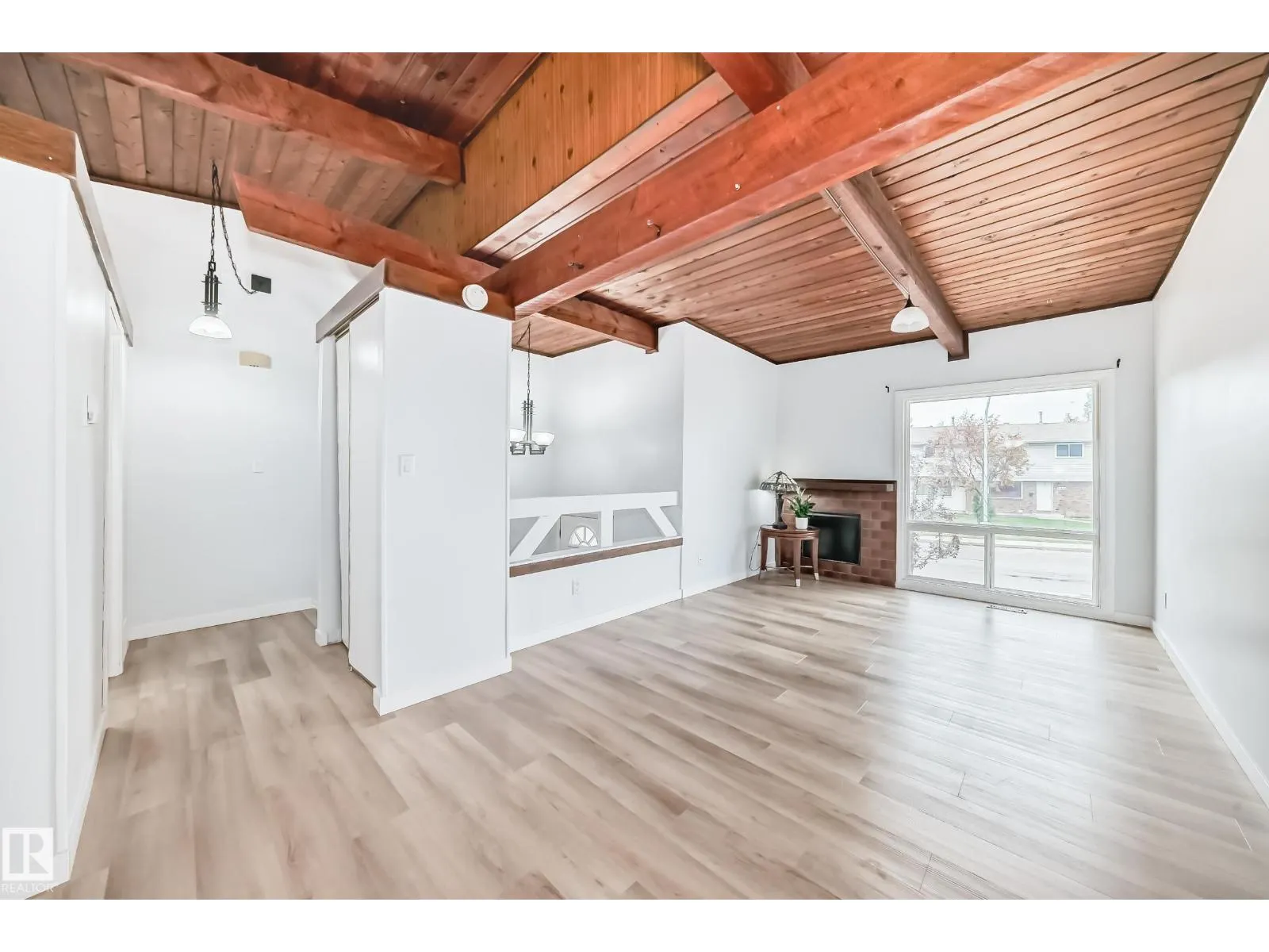 8 NORTHWOODS VG NW