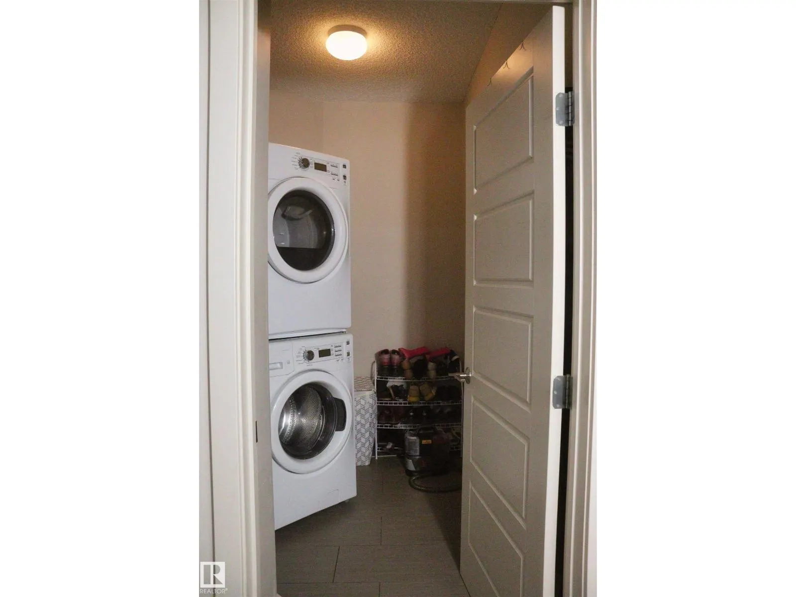 #110 1144 ADAMSON DR SW