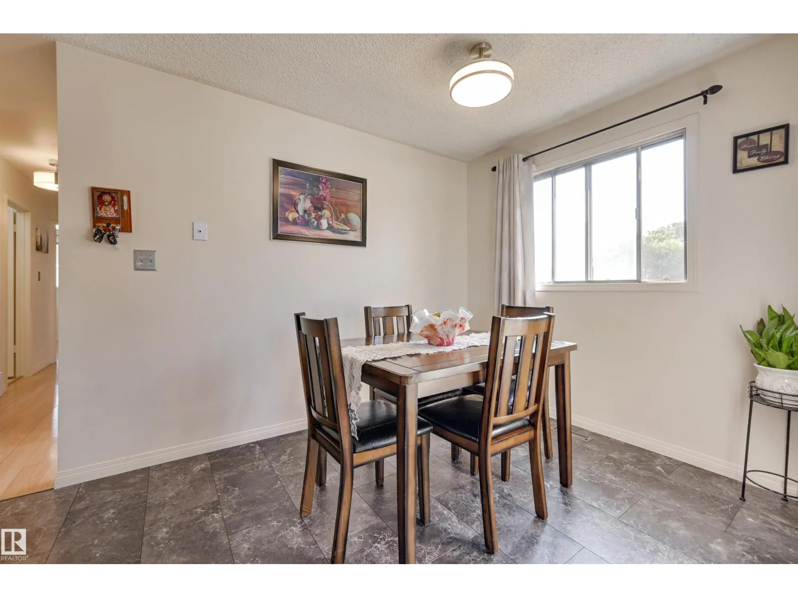 14703 35 ST NW