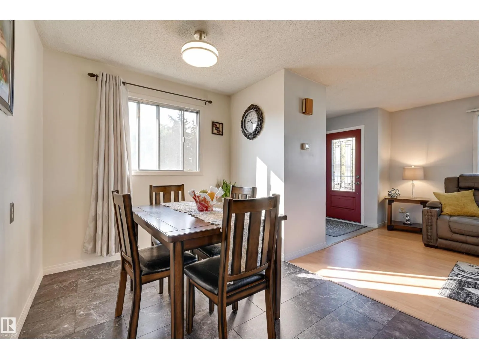 14703 35 ST NW