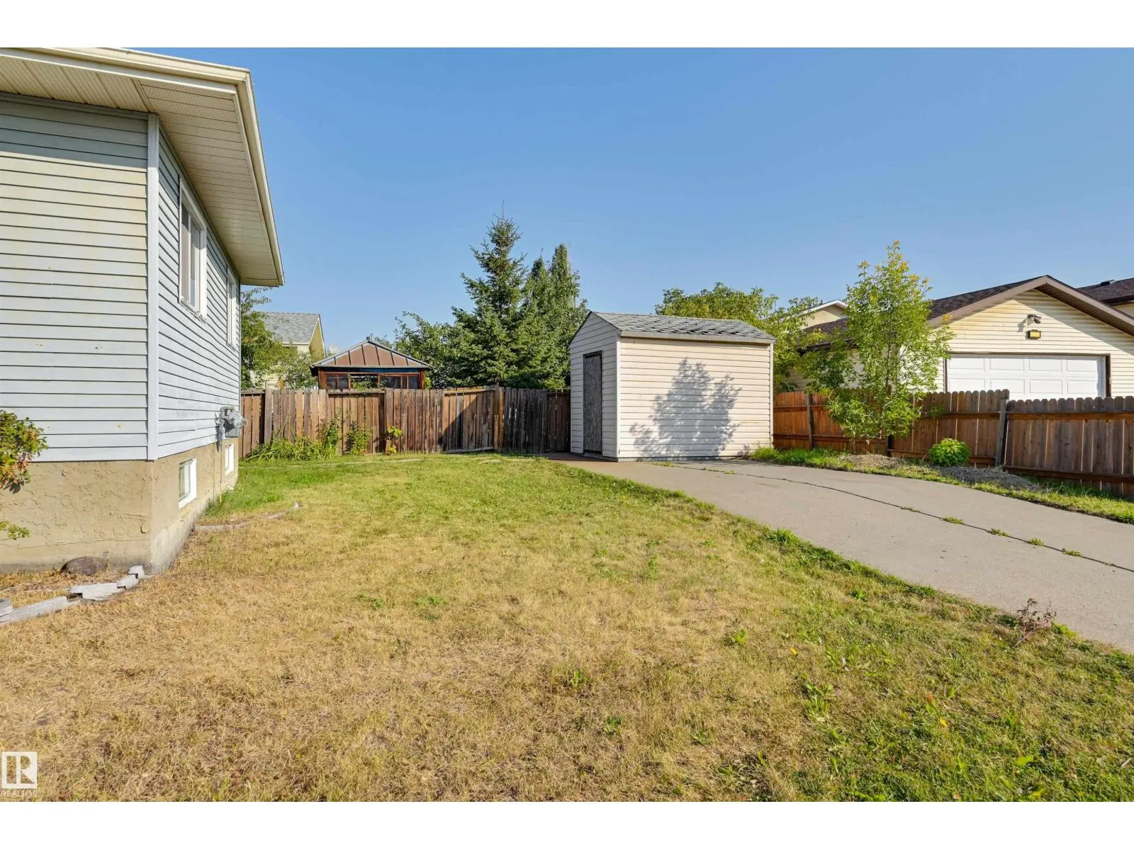 14703 35 ST NW