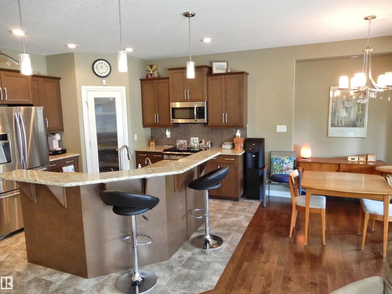 #25B 53521 RGE ROAD 272