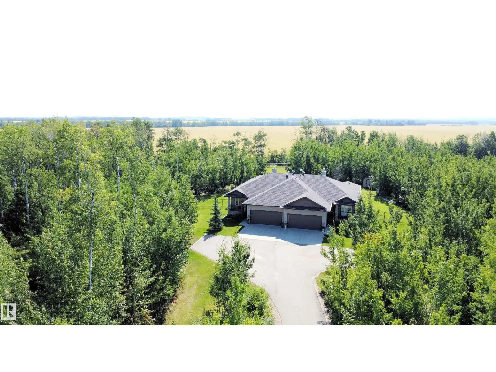 #25B 53521 RGE ROAD 272