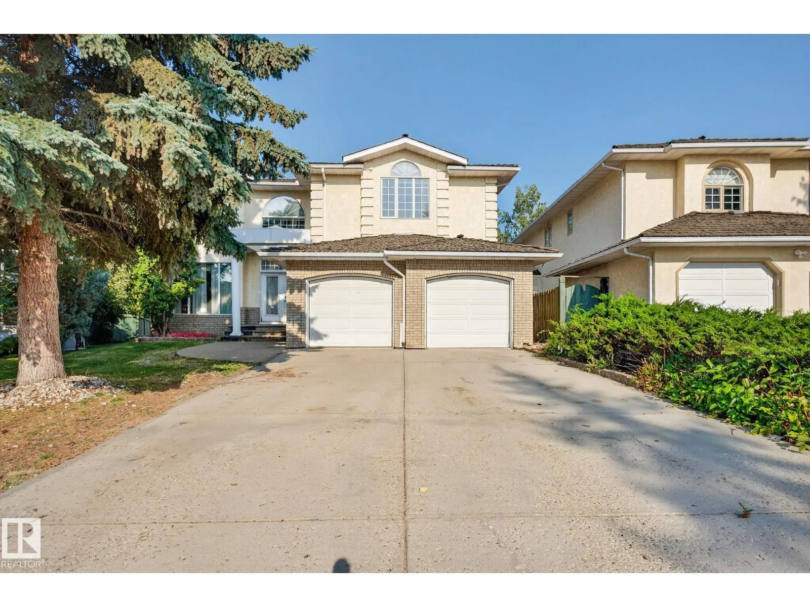 106 FARNELL CL NW