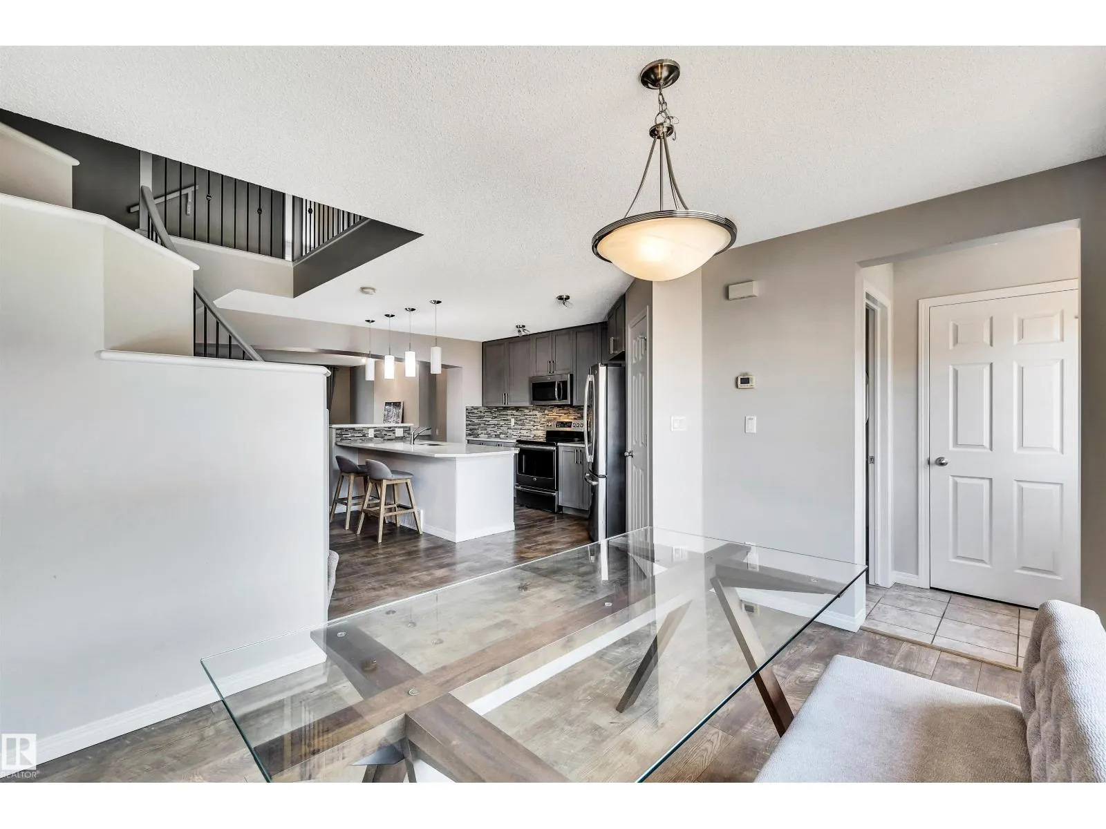 1271 CHAPPELLE BV SW