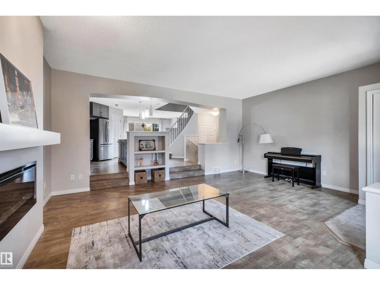 1271 CHAPPELLE BV SW