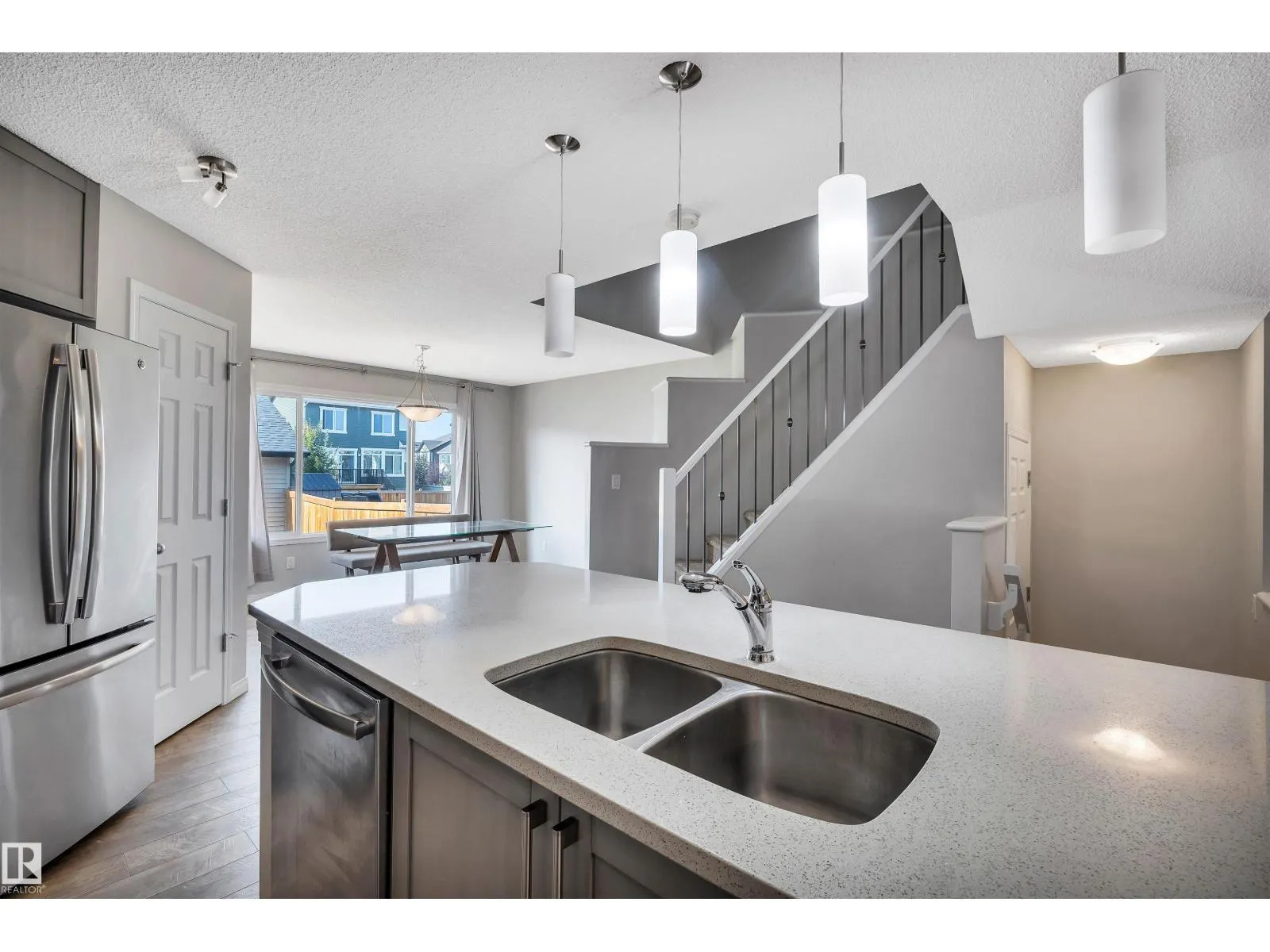 1271 CHAPPELLE BV SW