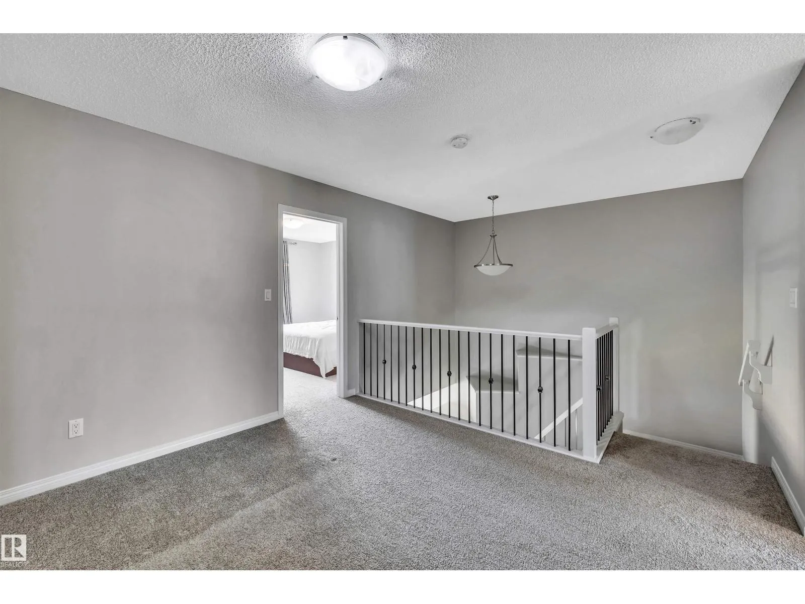 1271 CHAPPELLE BV SW
