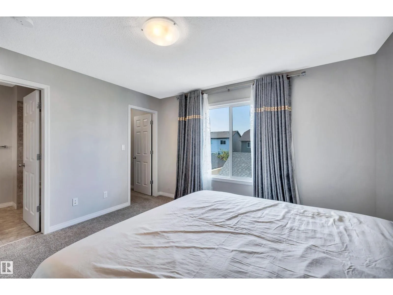 1271 CHAPPELLE BV SW
