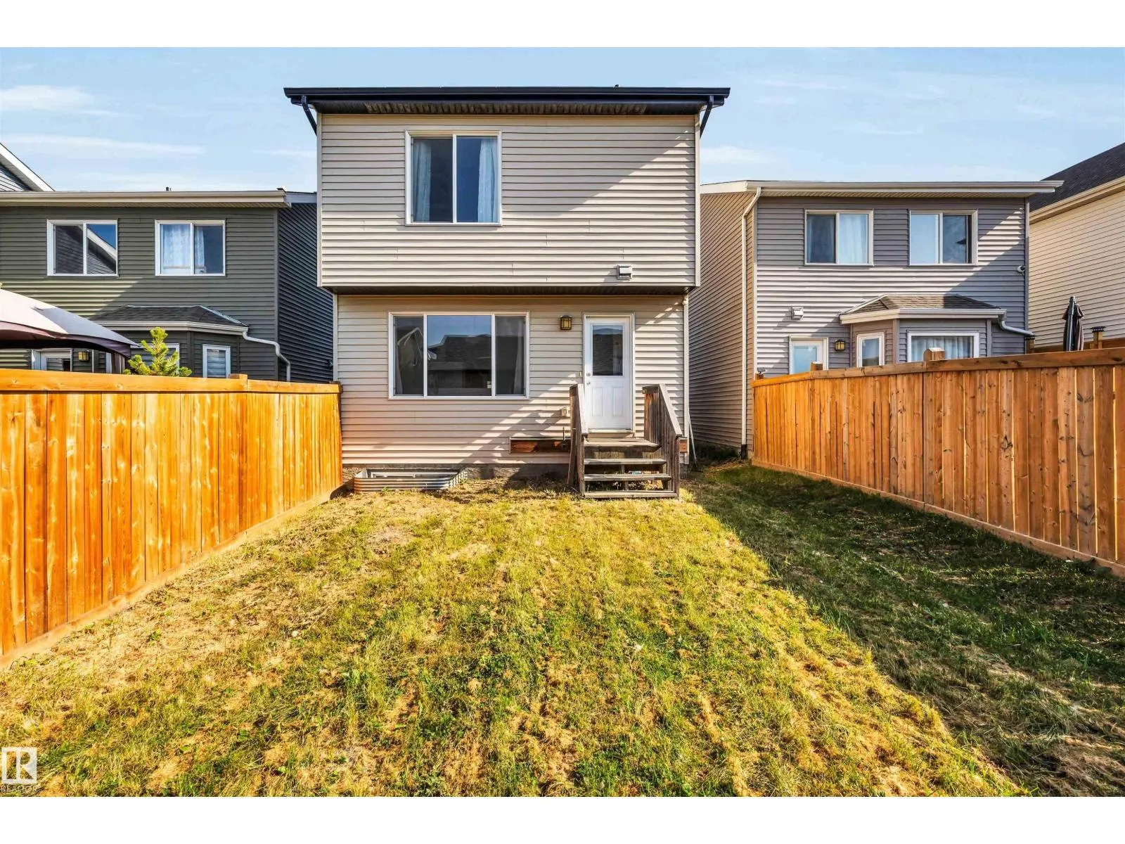 1271 CHAPPELLE BV SW
