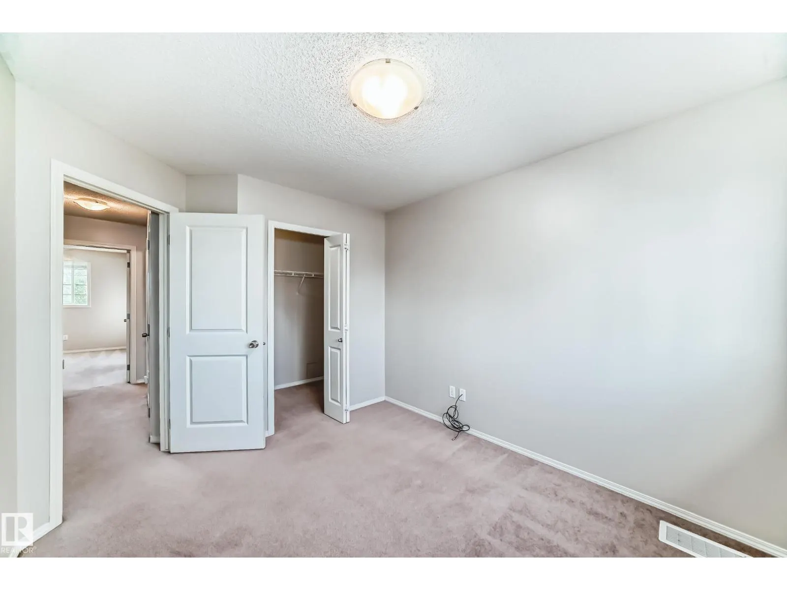 11 Graywood TC