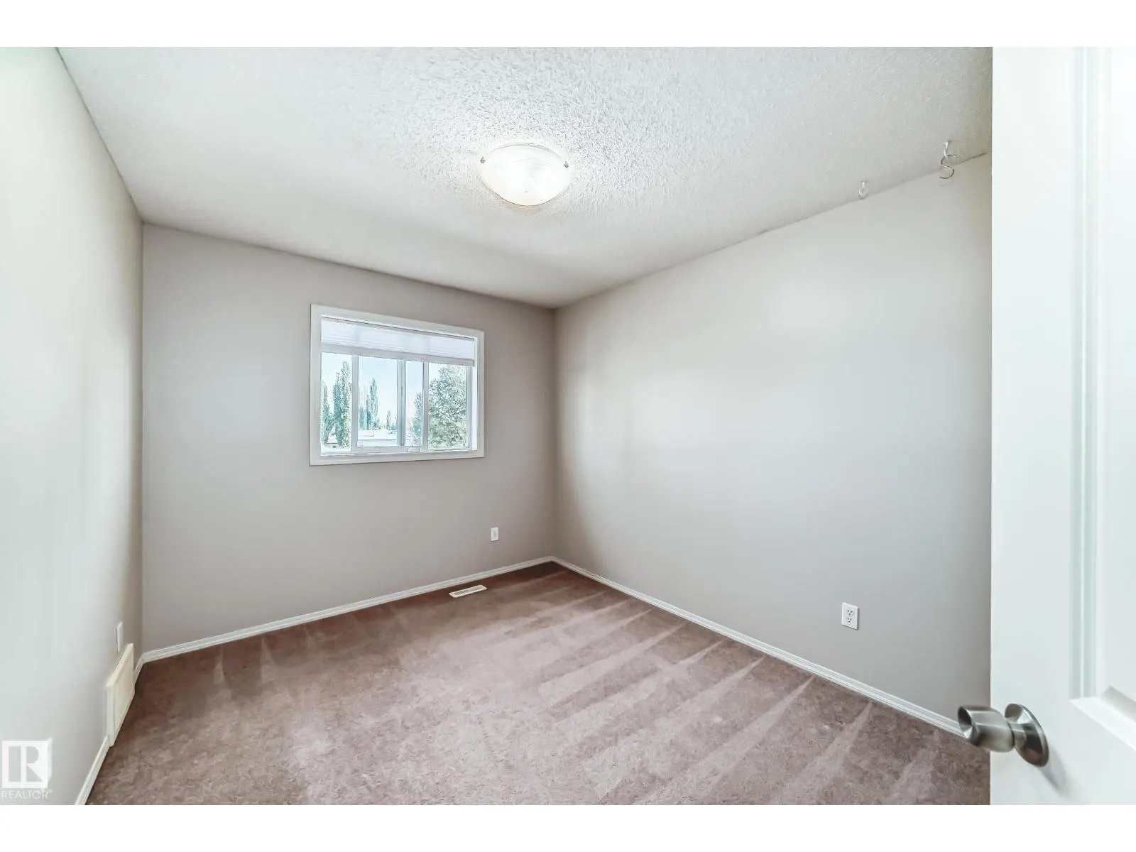 11 Graywood TC