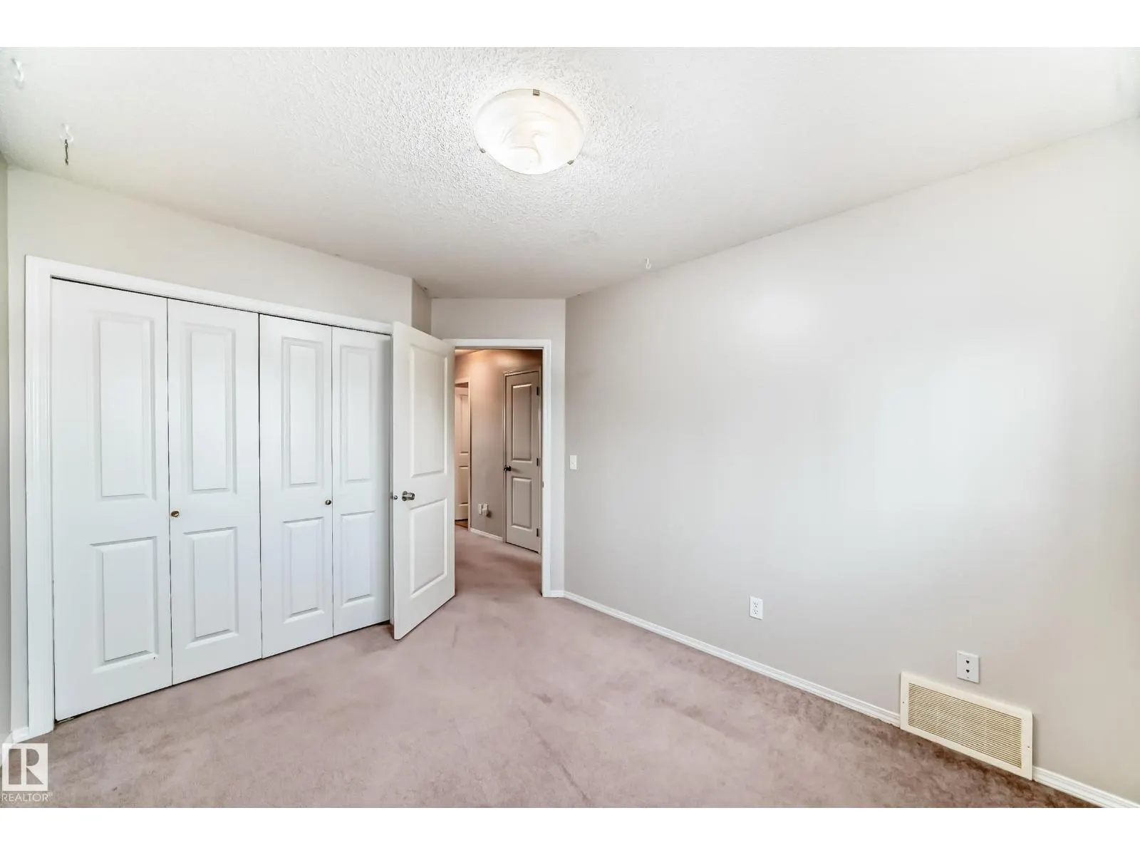 11 Graywood TC