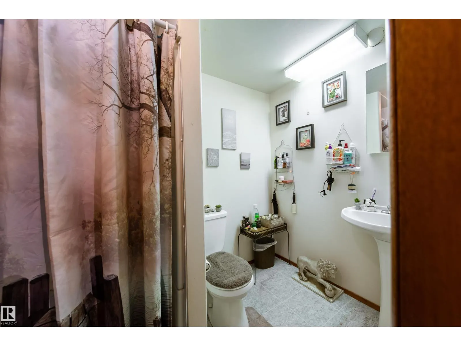 3119-3121 113 AV NW