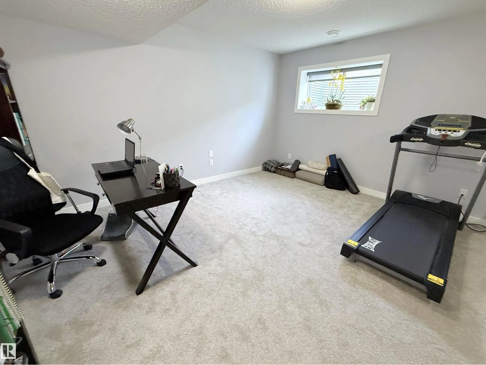 121 HARVEST RIDGE DR