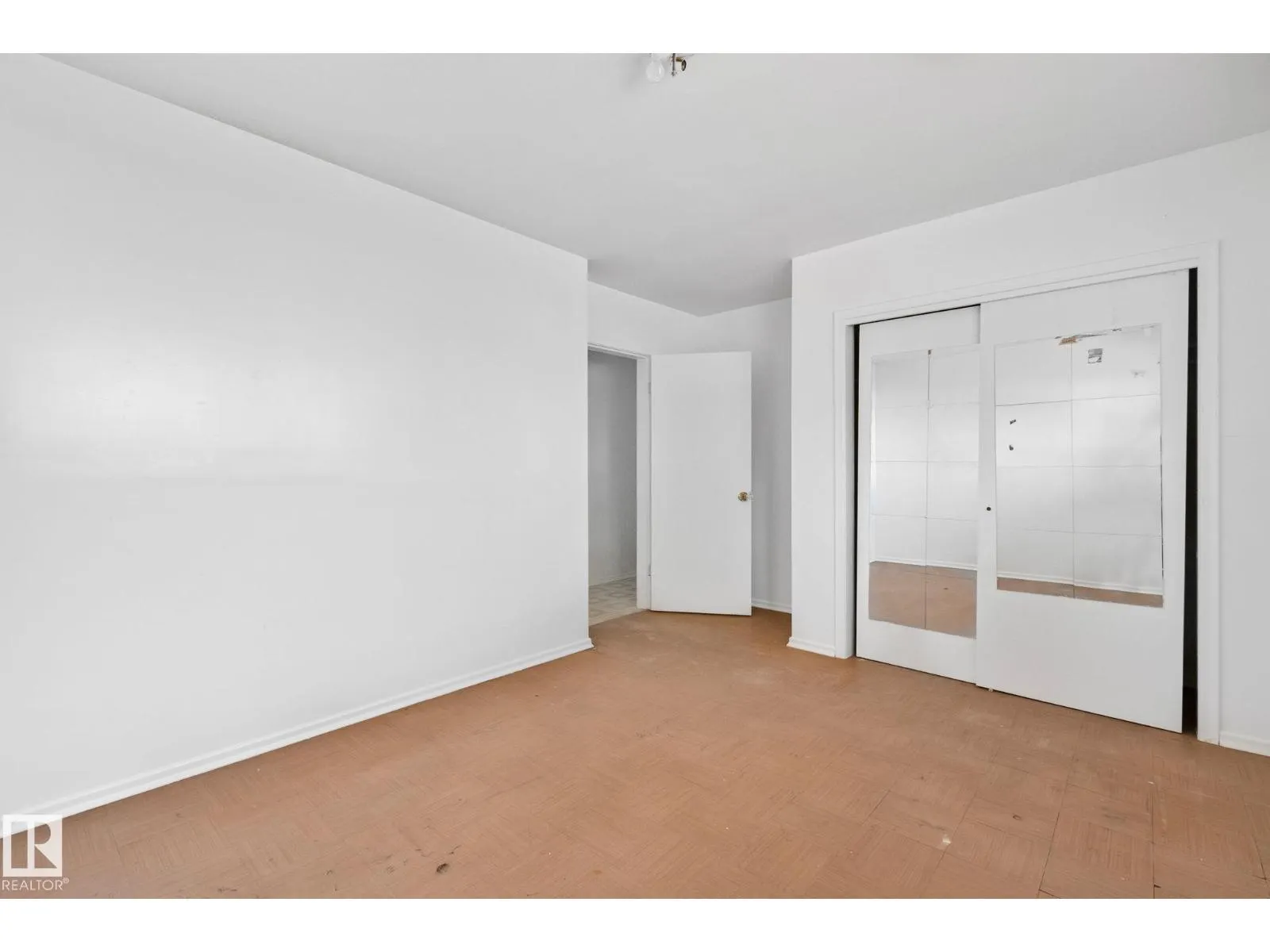 12350 82 ST NW