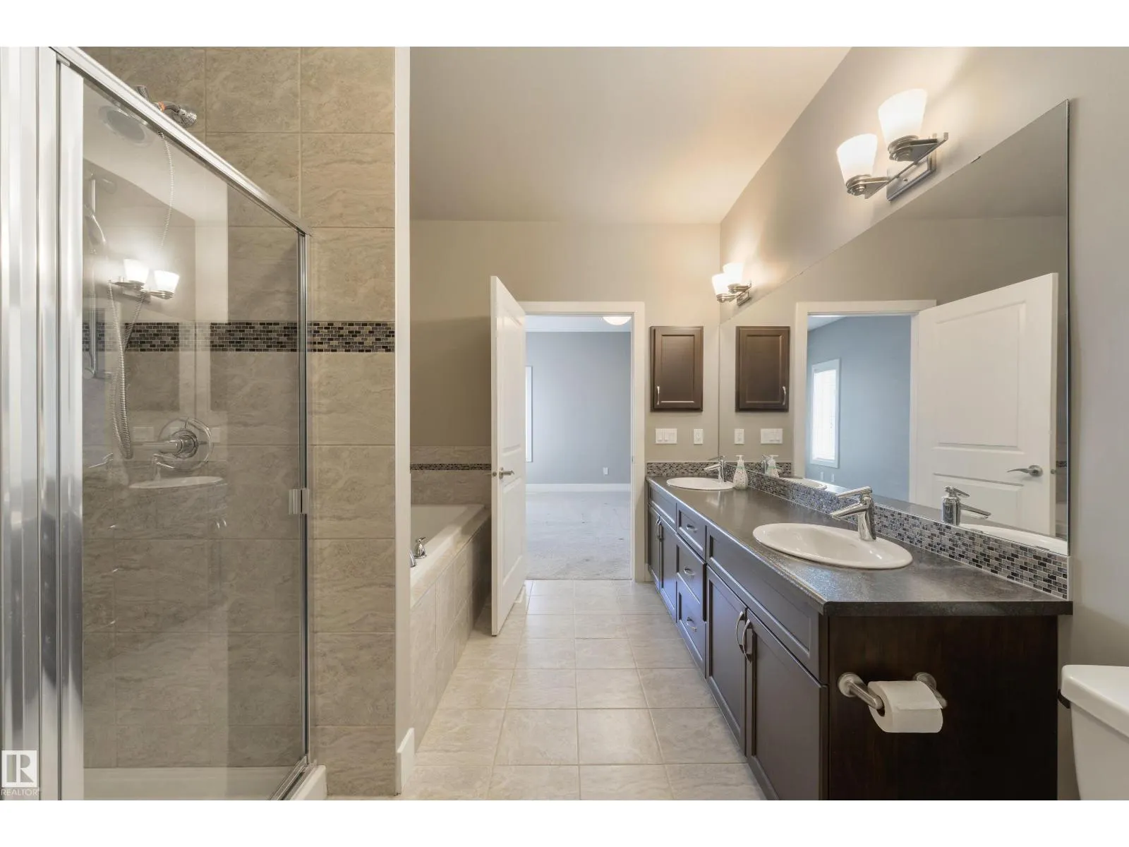 #132 50 HEATHERGLEN DR