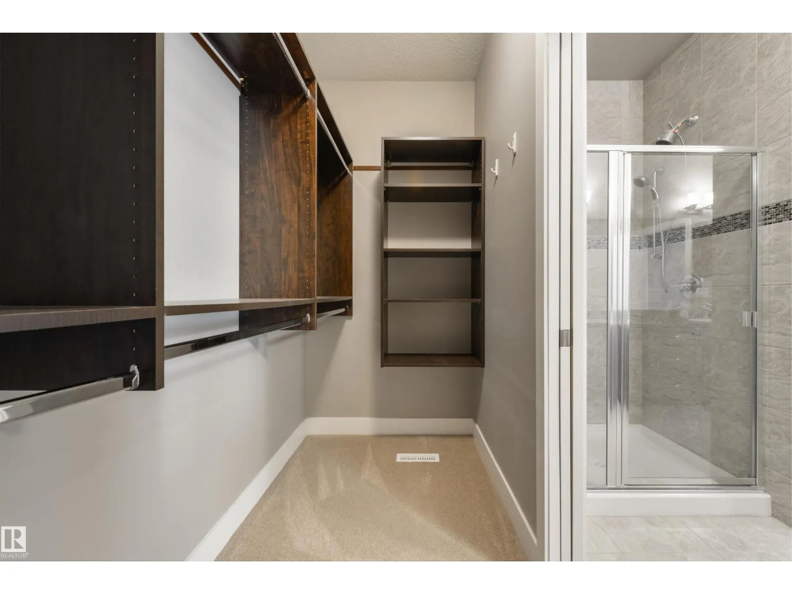 #132 50 HEATHERGLEN DR