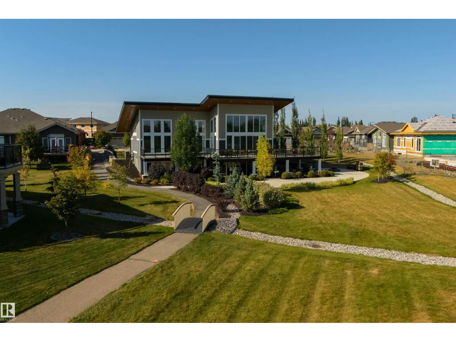 #132 50 HEATHERGLEN DR