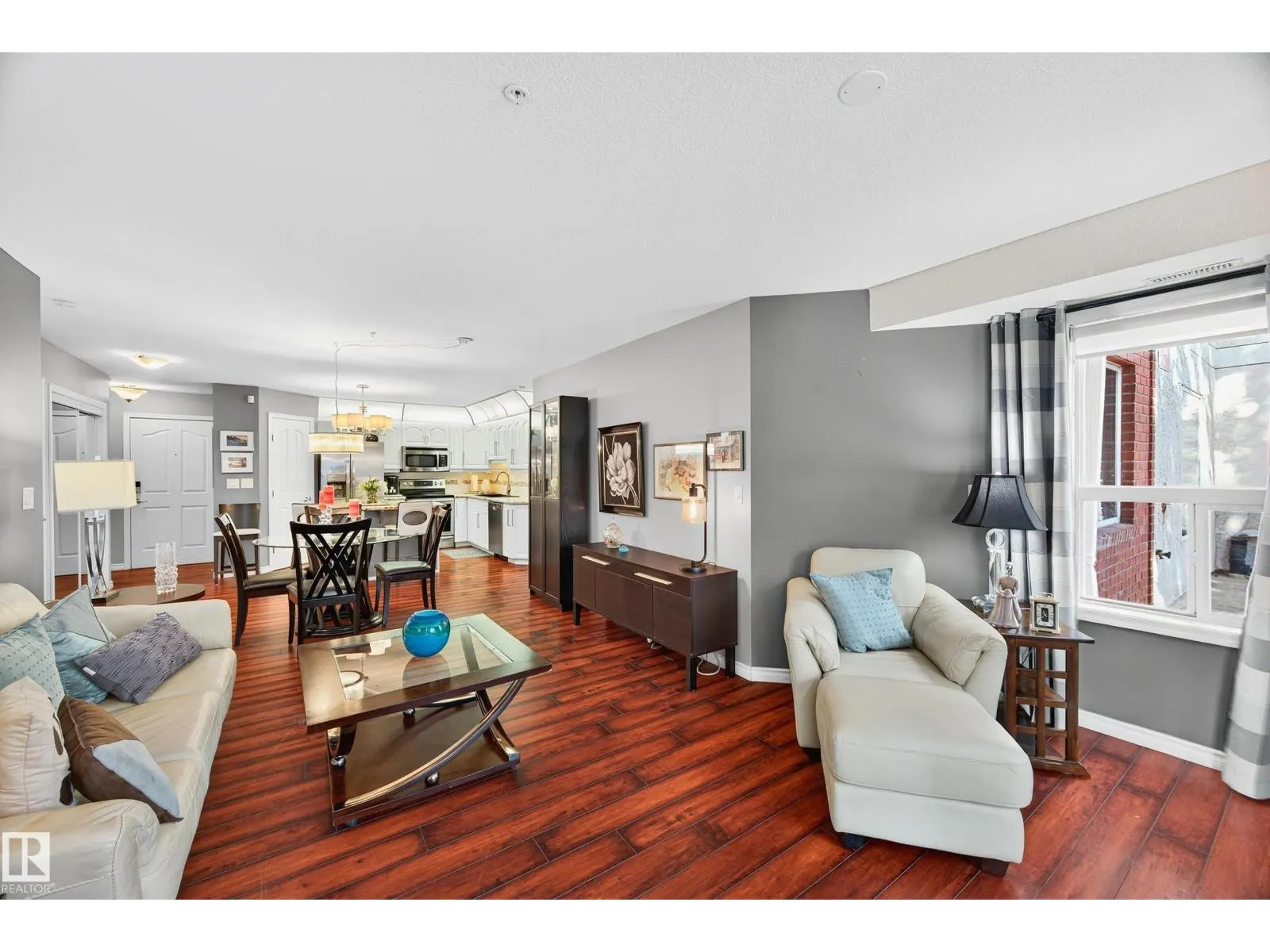 #101 10308 114 ST NW
