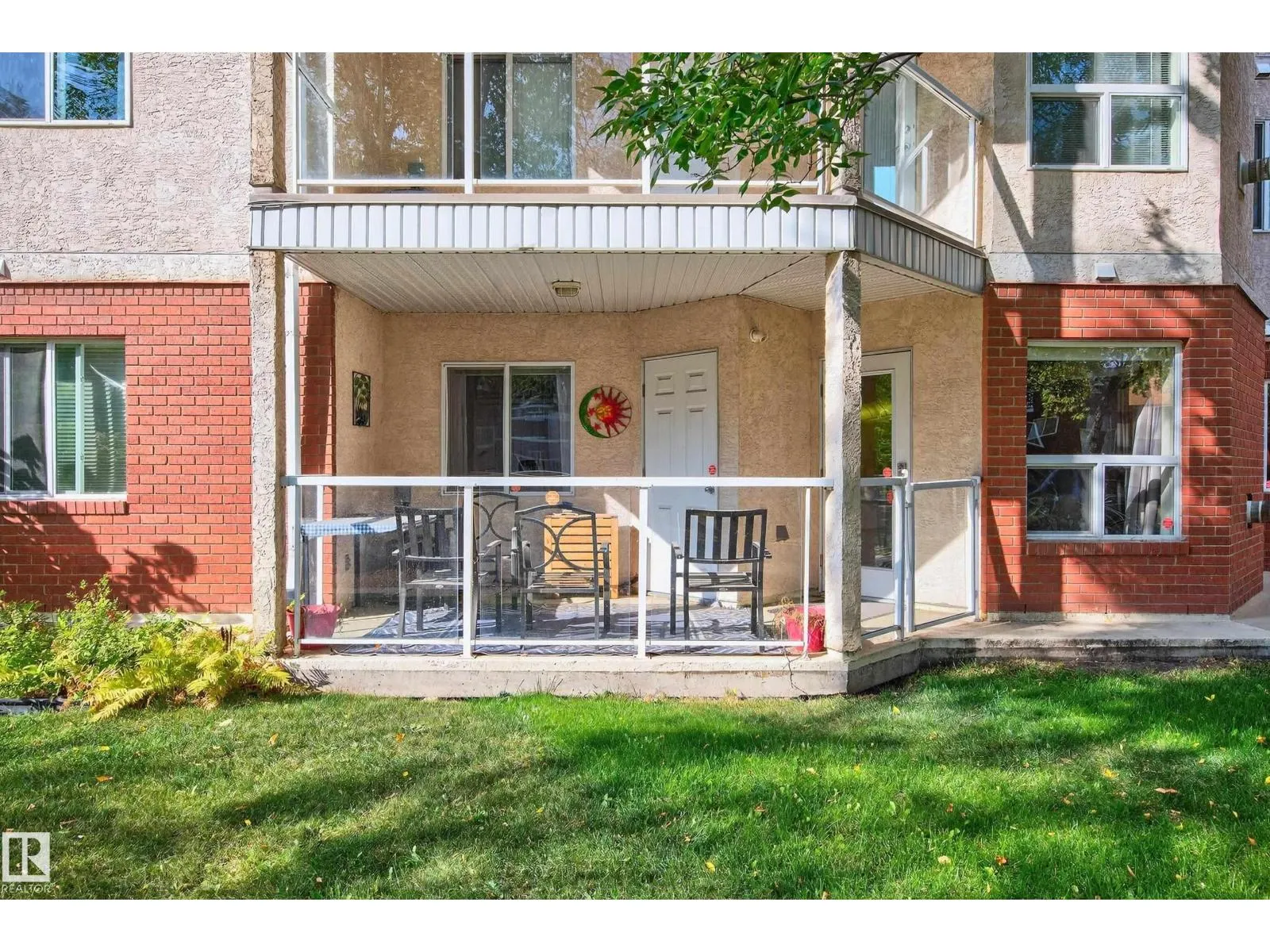 #101 10308 114 ST NW