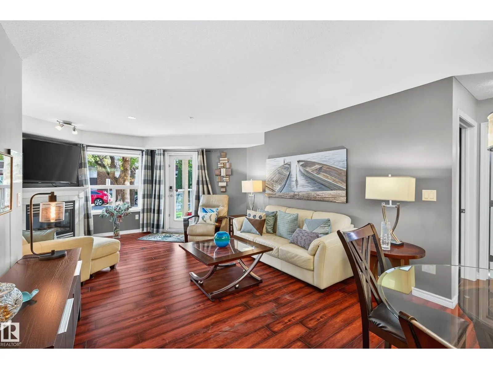 #101 10308 114 ST NW