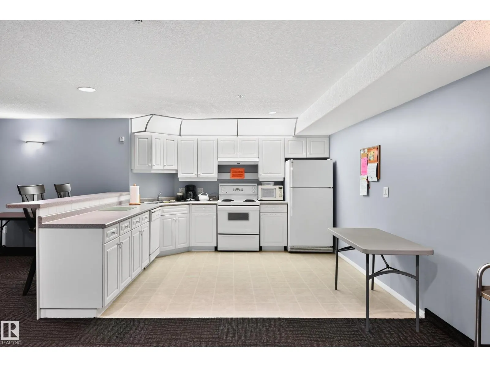 #101 10308 114 ST NW