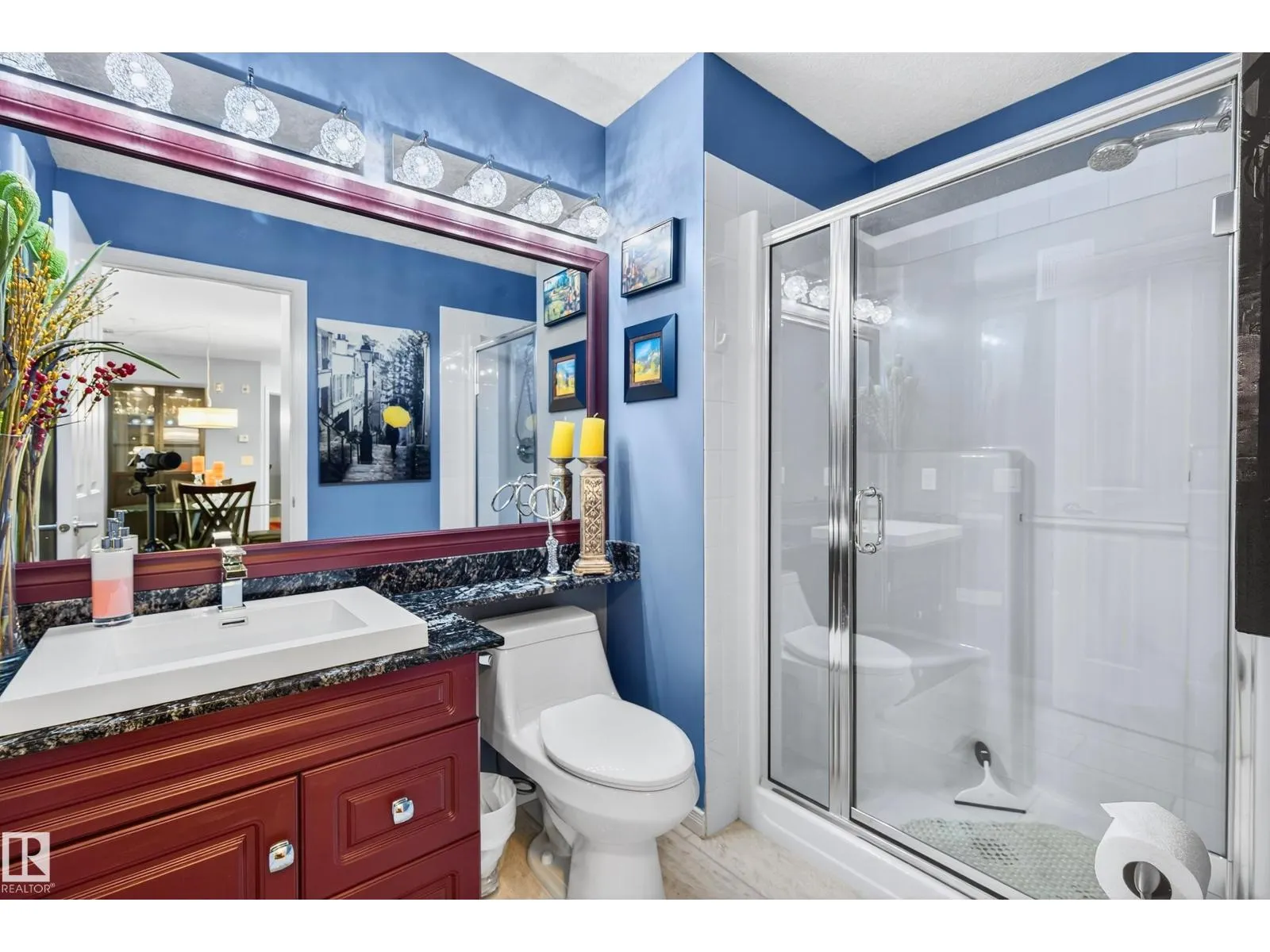 #101 10308 114 ST NW
