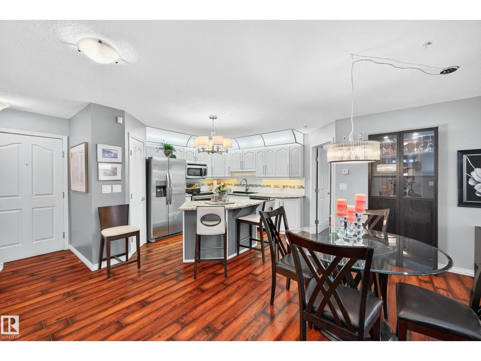#101 10308 114 ST NW