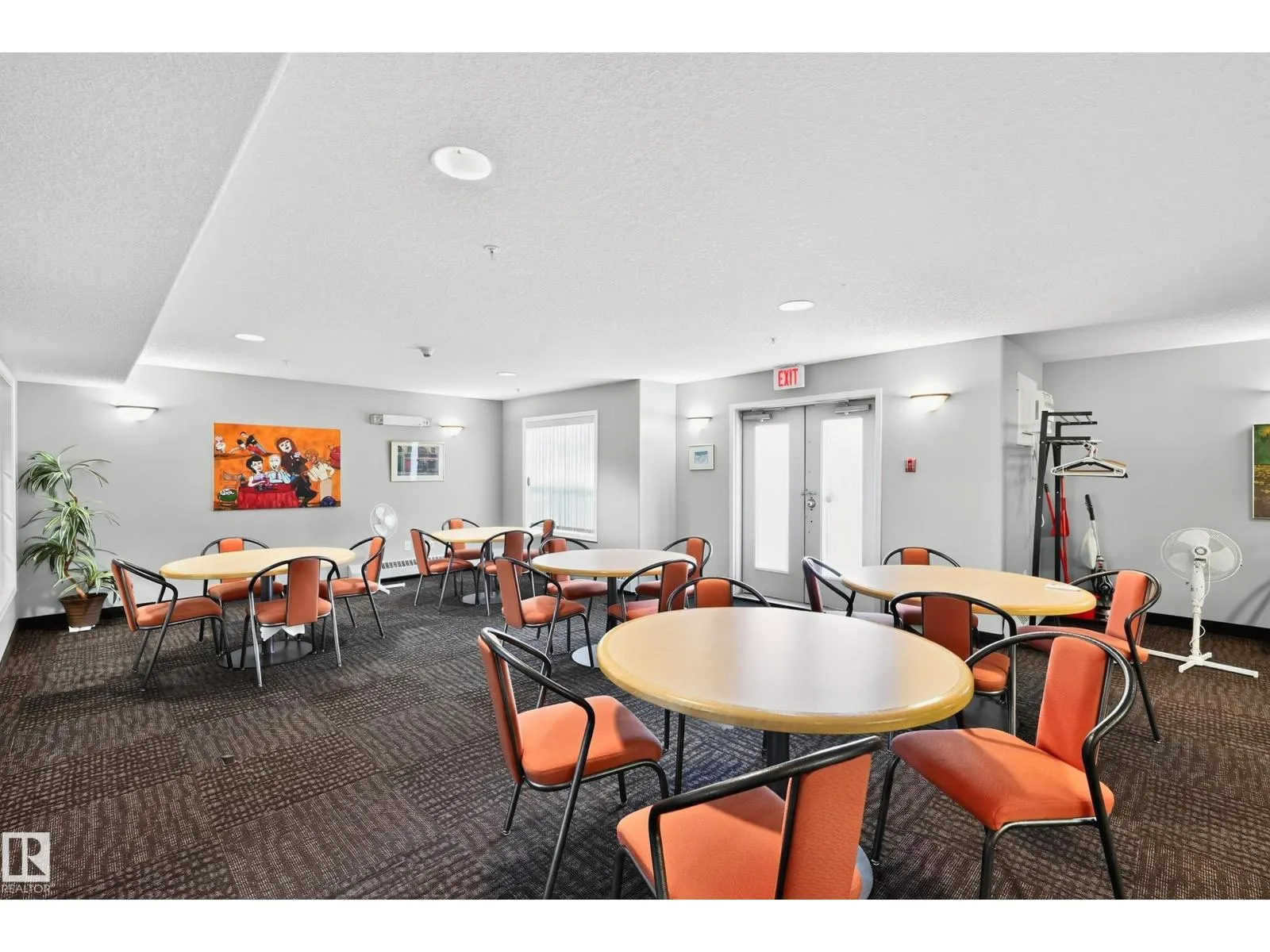 #101 10308 114 ST NW