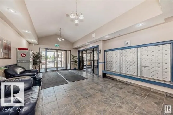#301 9525 162 AV NW