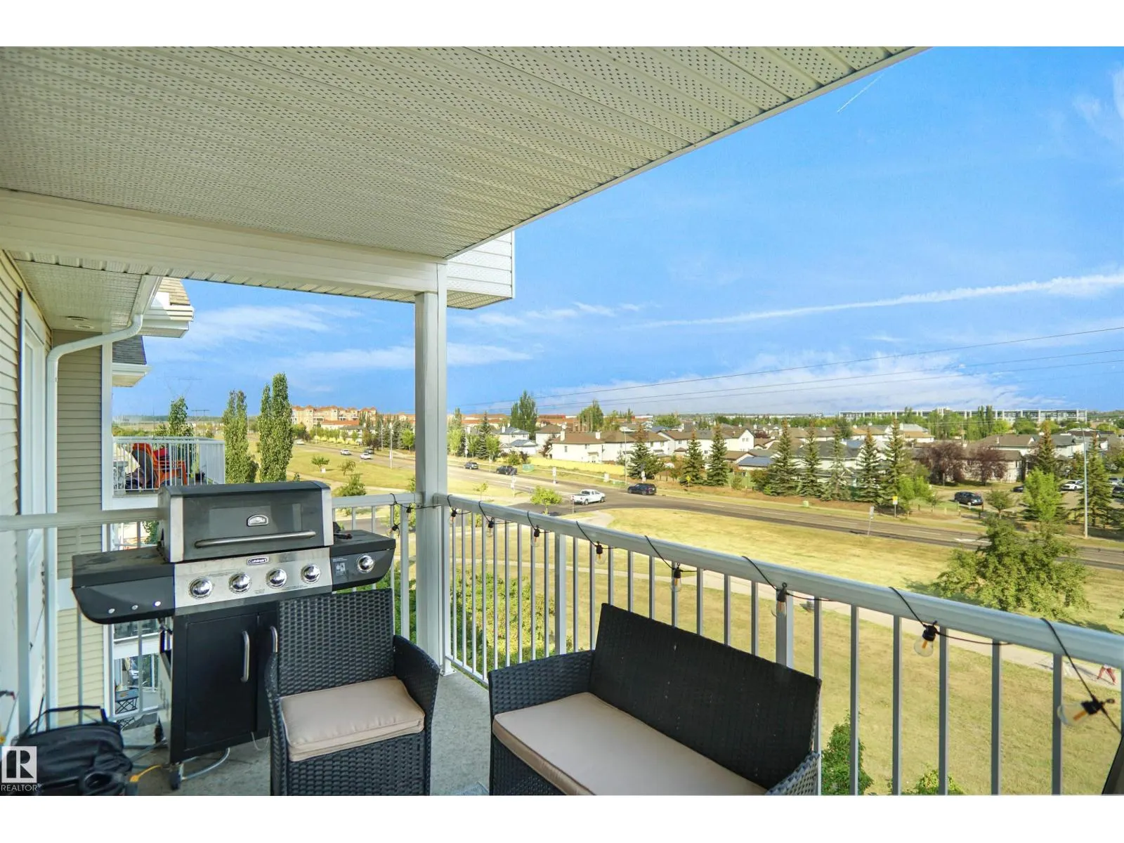 #403 15211 139 ST NW