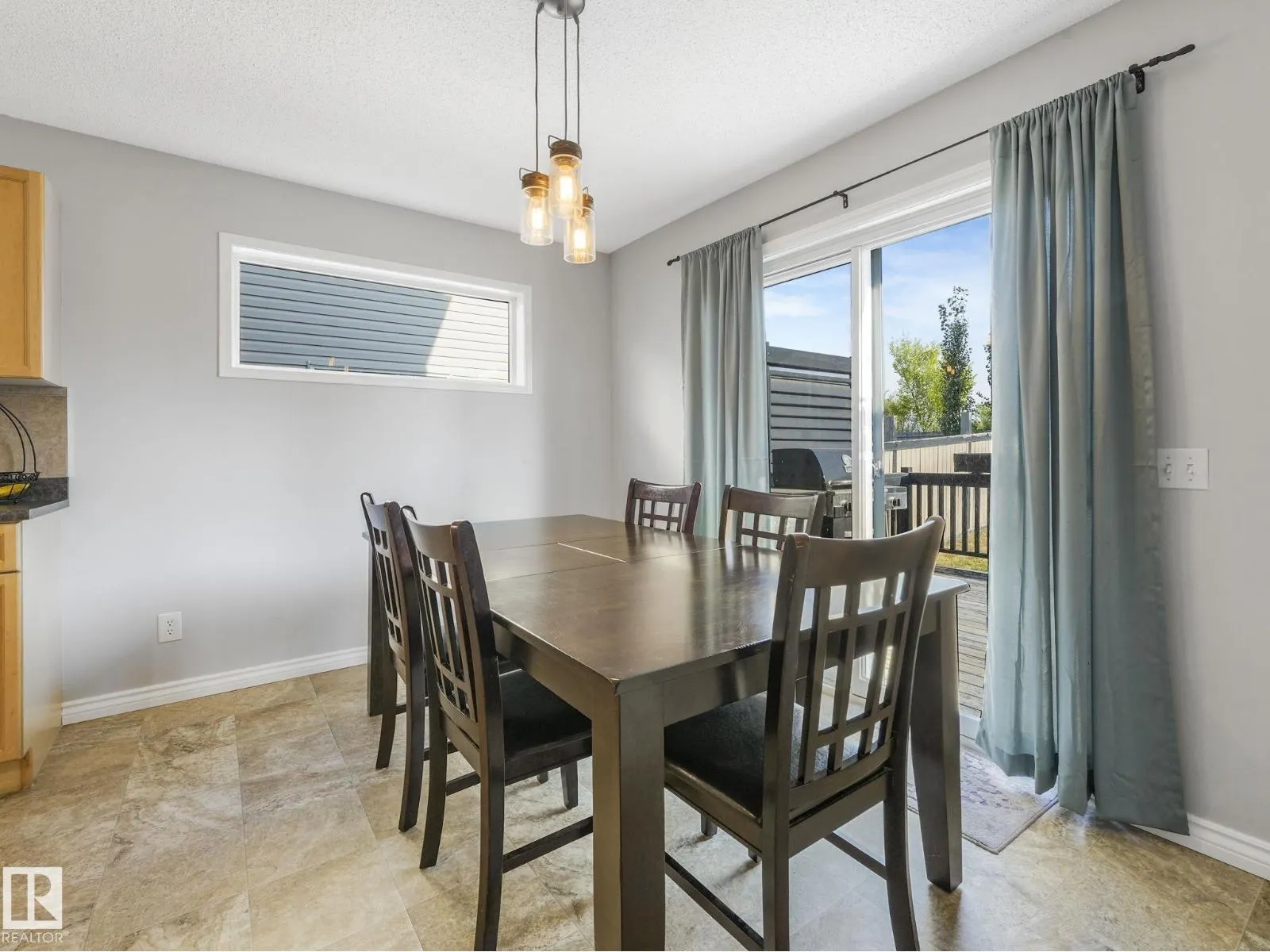 337 COWAN CR