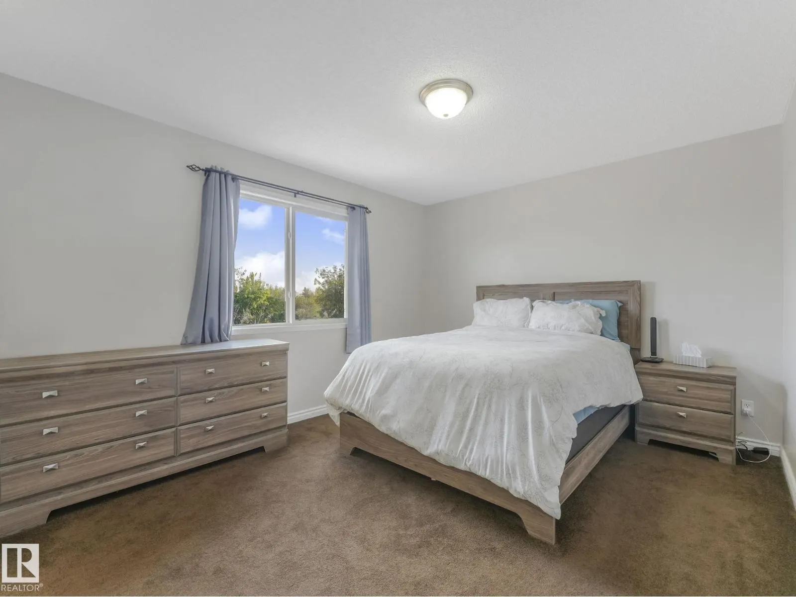 337 COWAN CR