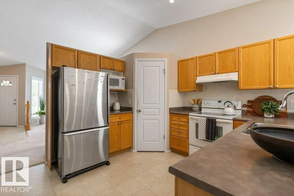 97 DUNFIELD CR