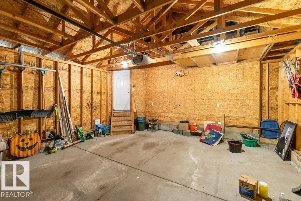 97 DUNFIELD CR