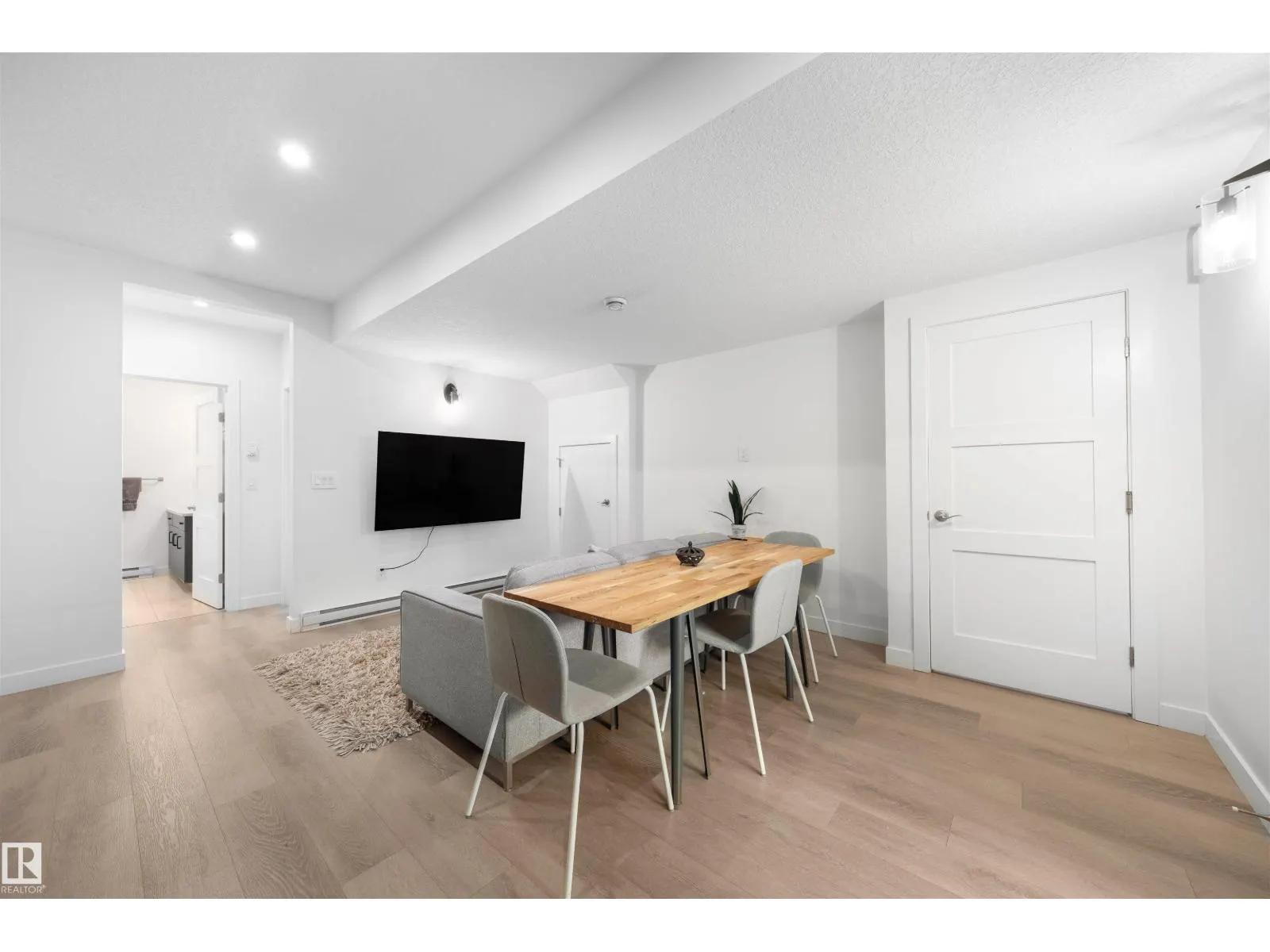 11204 & 11206 55 AV NW