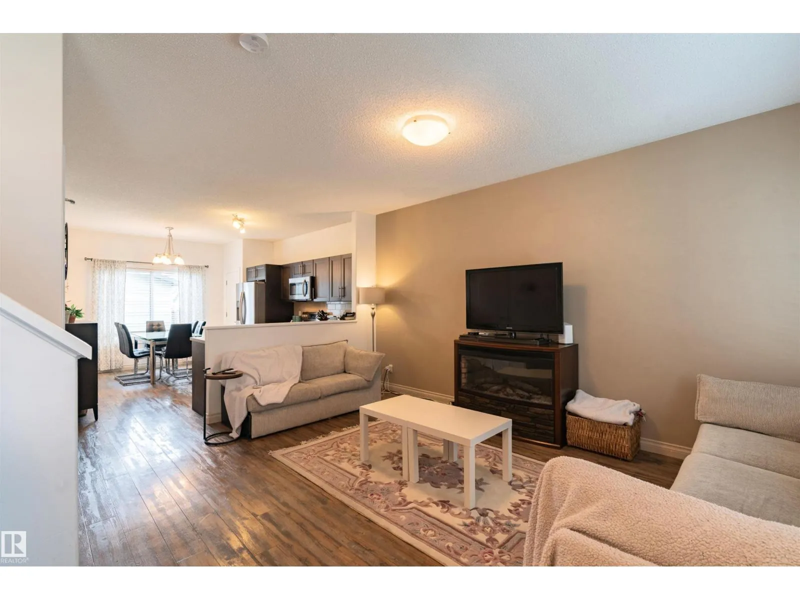 16728 120 ST NW