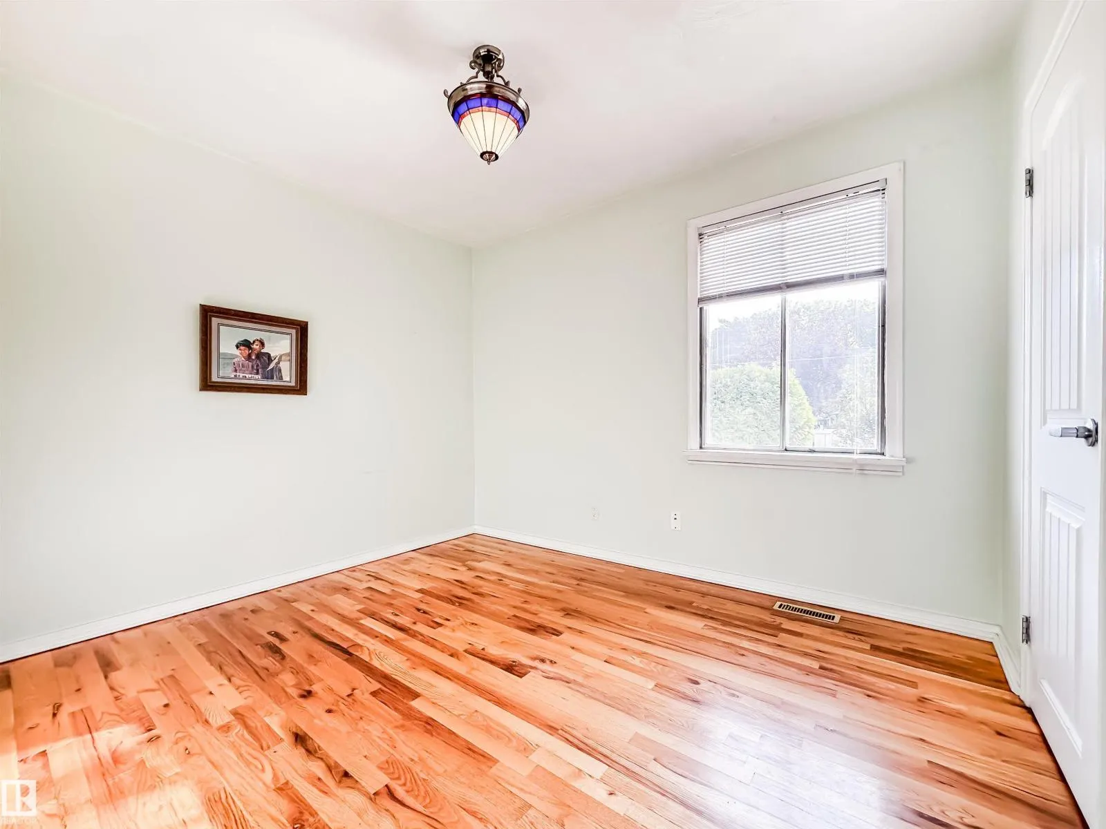 11133 57 ST NW