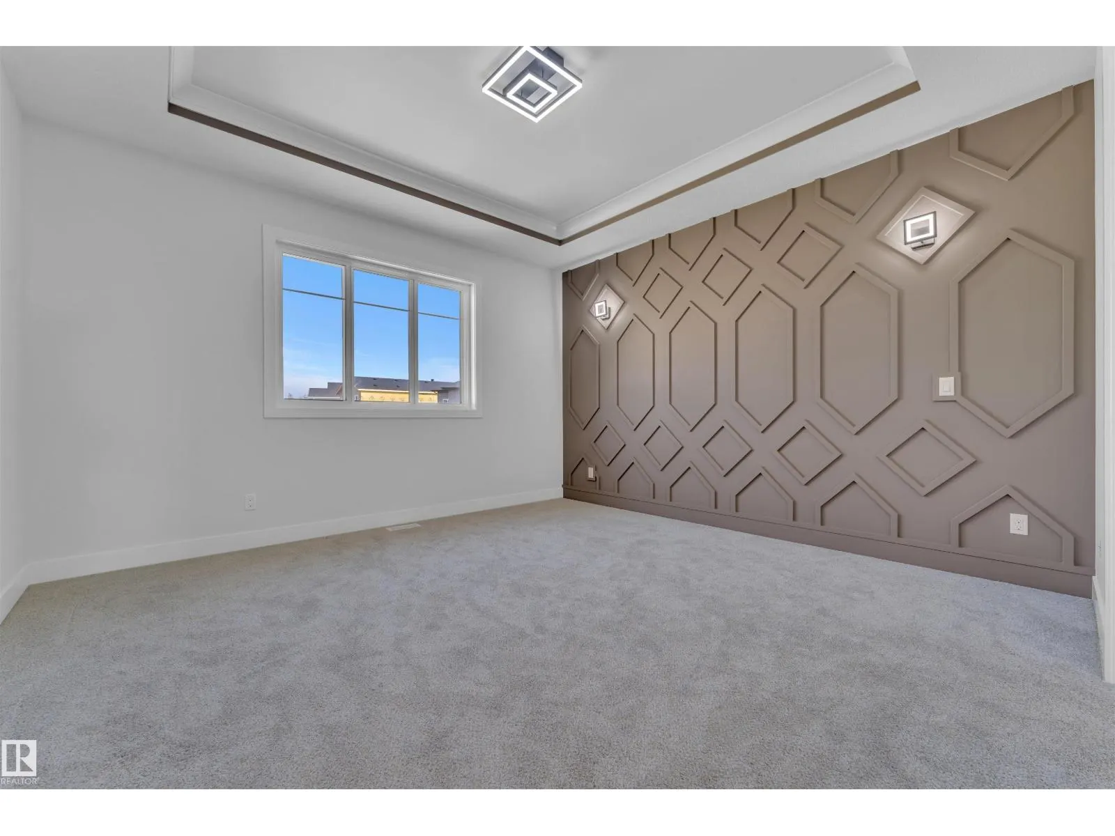 4319 36 ST